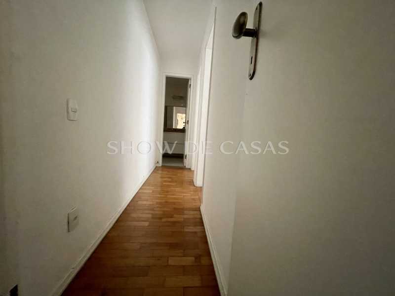 Apartamento à venda com 2 quartos, 70m² - Foto 8