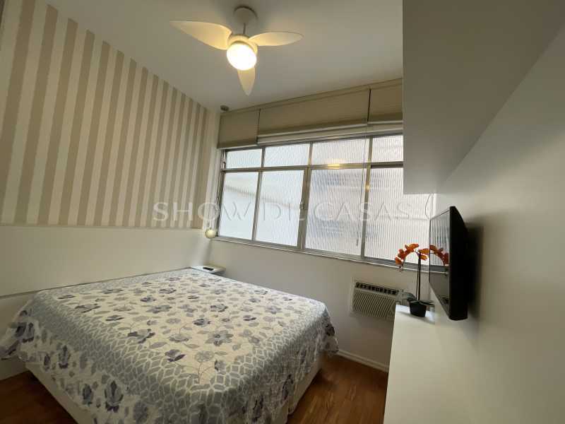 Apartamento à venda com 2 quartos, 70m² - Foto 10