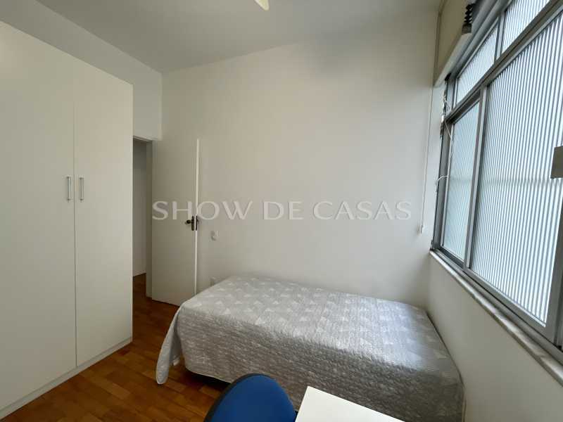 Apartamento à venda com 2 quartos, 70m² - Foto 17