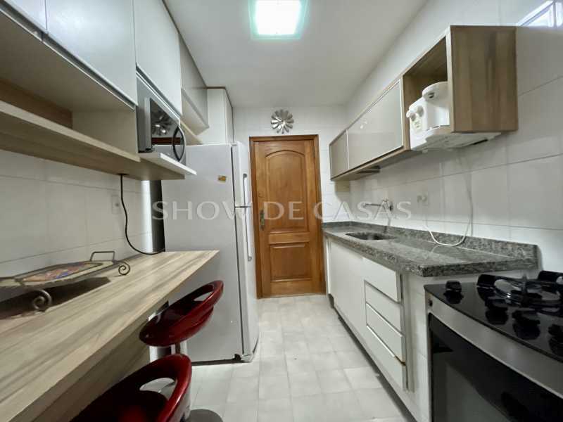 Apartamento à venda com 2 quartos, 70m² - Foto 19