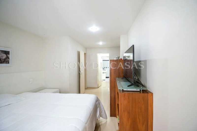 Cobertura à venda com 3 quartos, 180m² - Foto 11