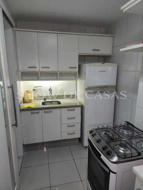 Apartamento à venda com 2 quartos, 65m² - Foto 7