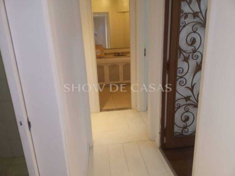 Apartamento à venda com 3 quartos, 130m² - Foto 11