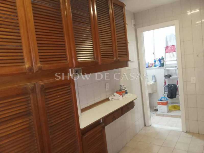 Apartamento à venda com 3 quartos, 130m² - Foto 15