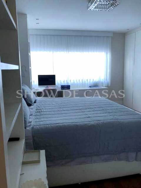 Casa de Condomínio à venda com 4 quartos, 500m² - Foto 16