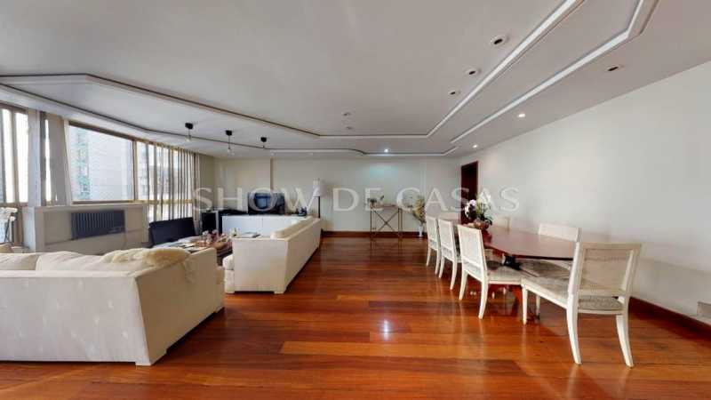 Apartamento à venda com 5 quartos, 212m² - Foto 2