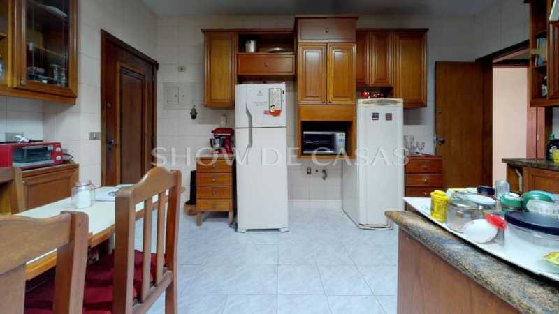 Apartamento à venda com 5 quartos, 212m² - Foto 7