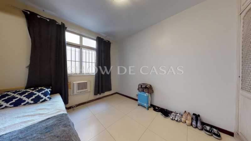 Apartamento à venda com 5 quartos, 212m² - Foto 12