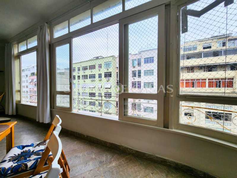 Apartamento à venda com 4 quartos, 220m² - Foto 10