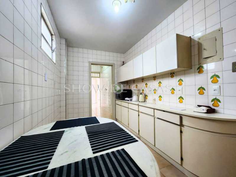 Apartamento à venda com 4 quartos, 220m² - Foto 27