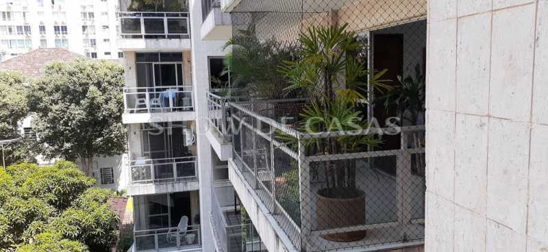 Apartamento à venda com 4 quartos, 200m² - Foto 14