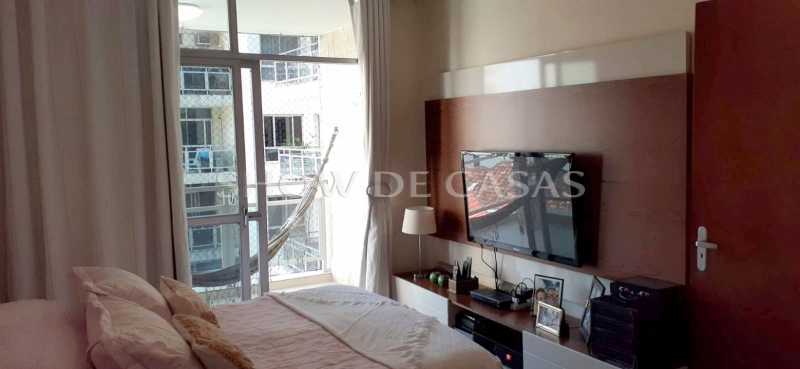 Apartamento à venda com 4 quartos, 200m² - Foto 16