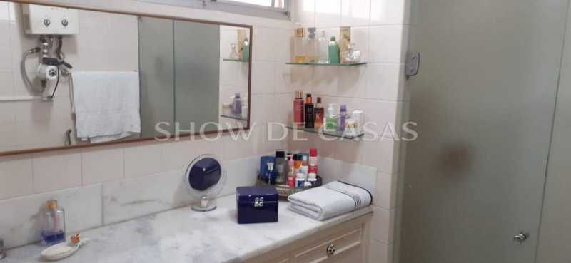 Apartamento à venda com 4 quartos, 200m² - Foto 20