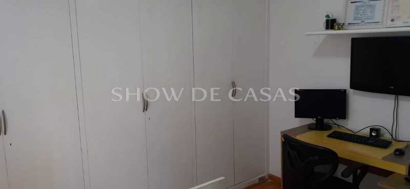 Apartamento à venda com 4 quartos, 200m² - Foto 23