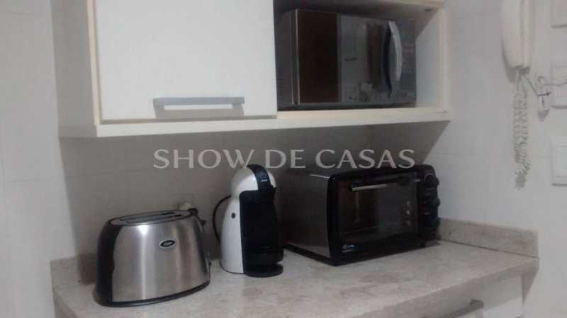 Apartamento à venda com 3 quartos, 160m² - Foto 18