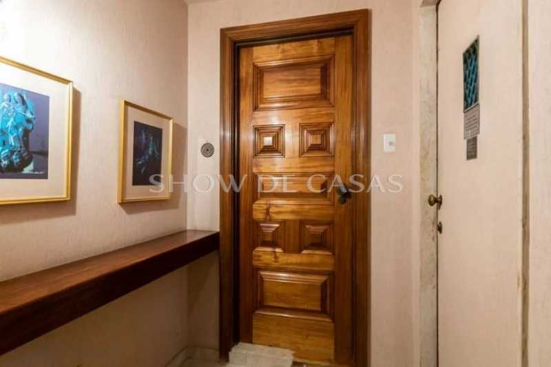 Apartamento à venda com 4 quartos, 235m² - Foto 10