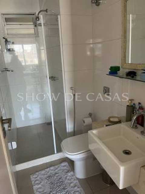 Apartamento à venda com 4 quartos, 245m² - Foto 11