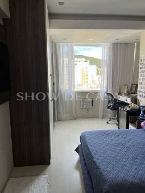 Apartamento à venda com 4 quartos, 245m² - Foto 13