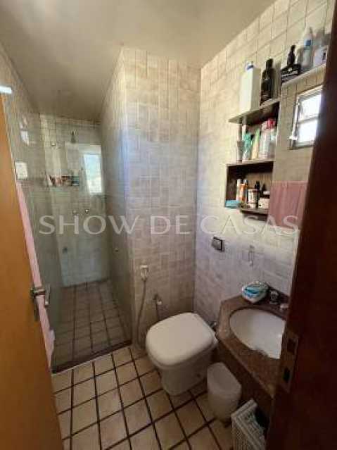 Apartamento à venda com 4 quartos, 245m² - Foto 14