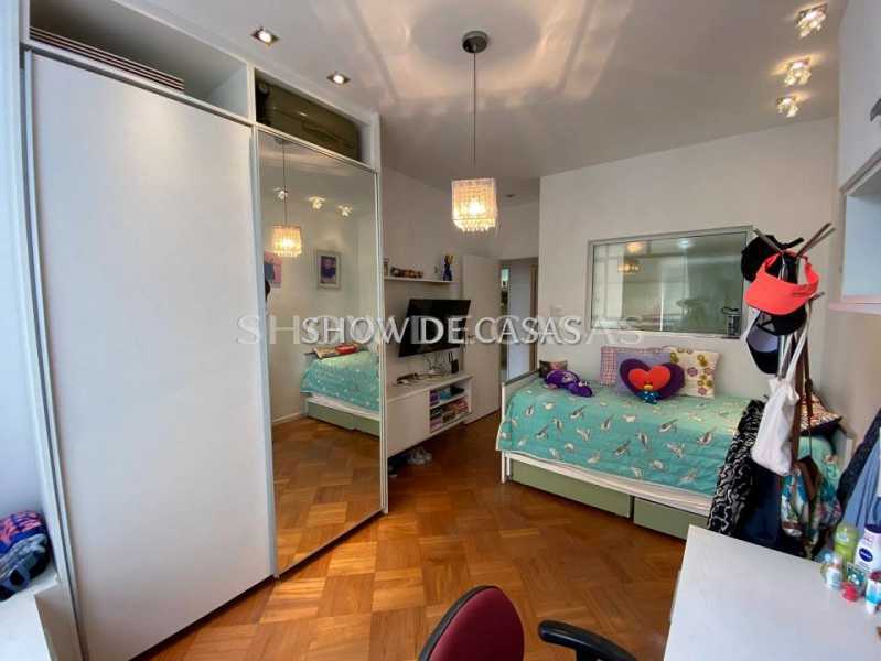 Apartamento à venda com 3 quartos, 150m² - Foto 4