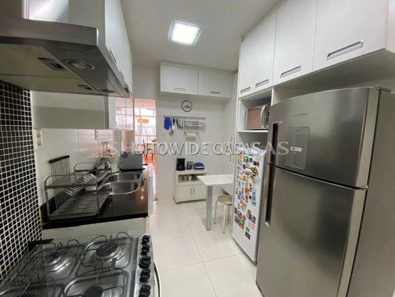 Apartamento à venda com 3 quartos, 150m² - Foto 10