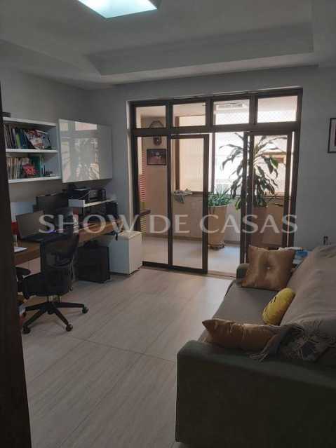 Apartamento à venda com 3 quartos, 182m² - Foto 8