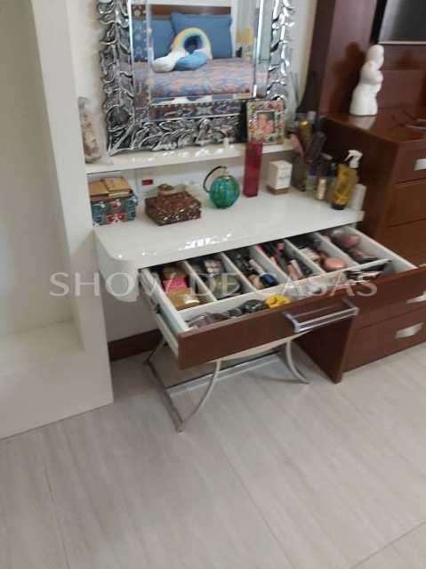 Apartamento à venda com 3 quartos, 182m² - Foto 19