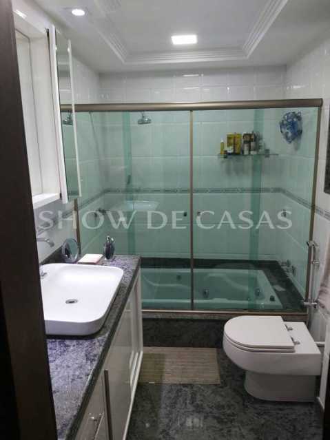 Apartamento à venda com 3 quartos, 182m² - Foto 11