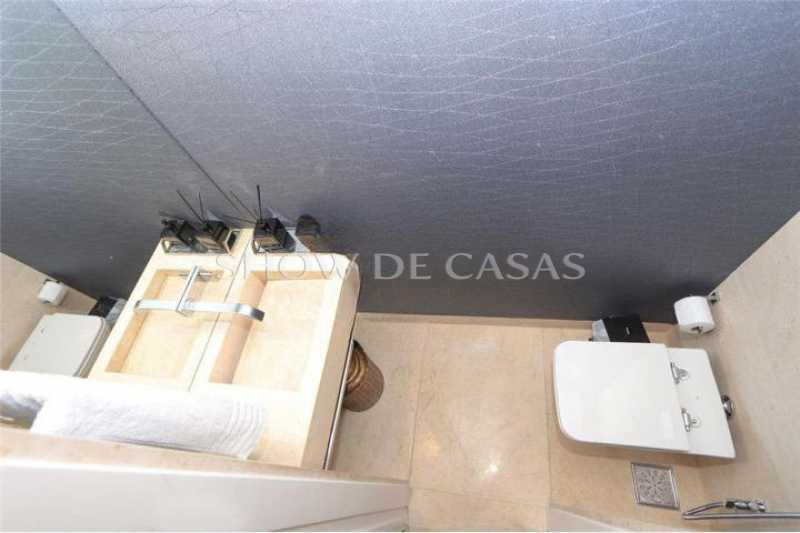 Apartamento à venda com 3 quartos, 184m² - Foto 5