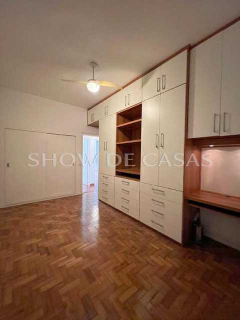 Apartamento à venda com 3 quartos, 140m² - Foto 9