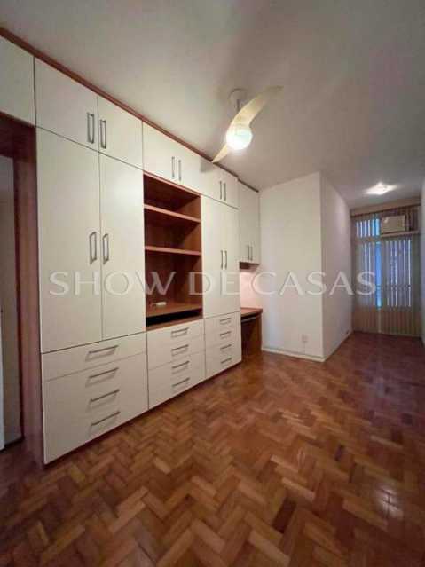 Apartamento à venda com 3 quartos, 140m² - Foto 10