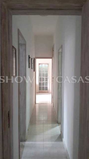 Apartamento à venda com 2 quartos, 70m² - Foto 11