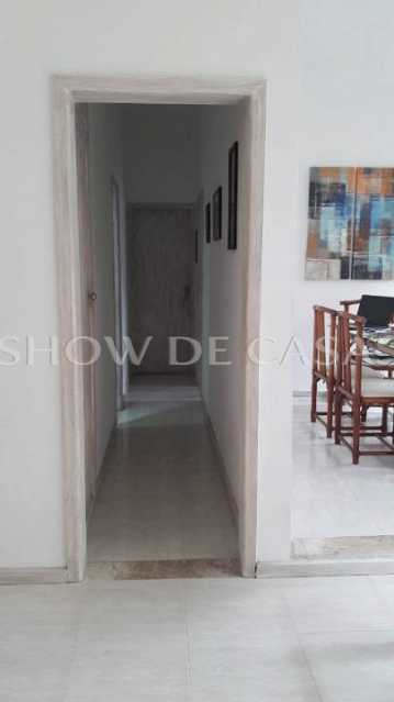 Apartamento à venda com 2 quartos, 70m² - Foto 7