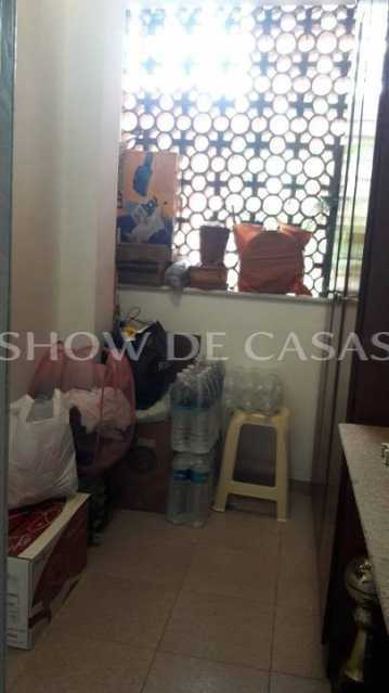 Apartamento à venda com 2 quartos, 70m² - Foto 18