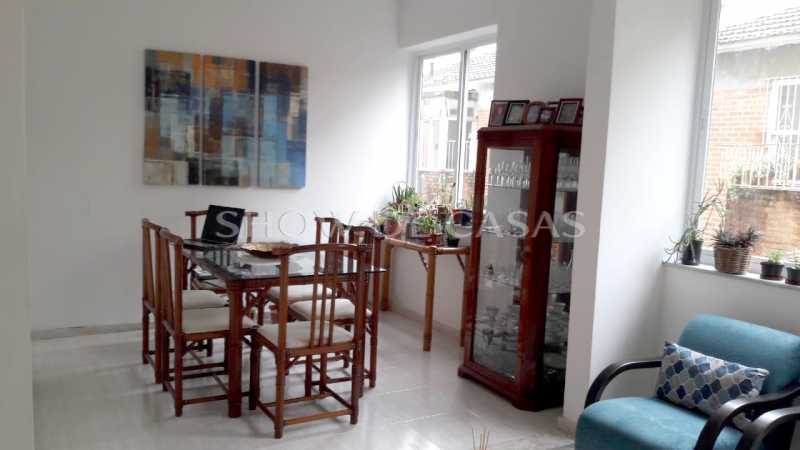 Apartamento à venda com 2 quartos, 70m² - Foto 6