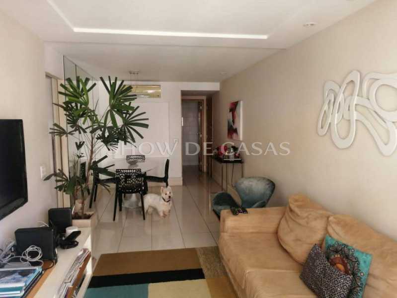 Apartamento à venda com 3 quartos, 95m² - Foto 2