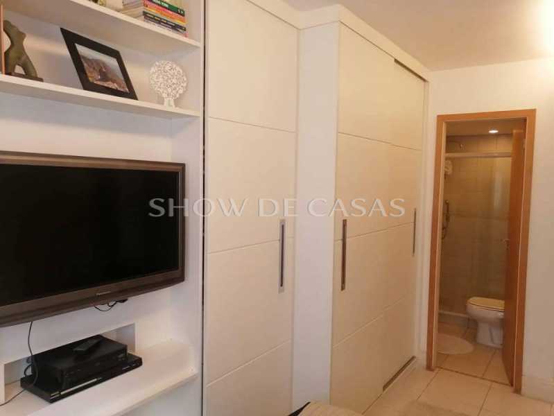 Apartamento à venda com 3 quartos, 95m² - Foto 4