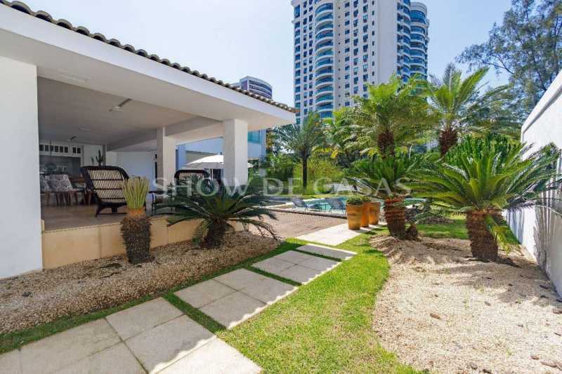 Casa de Condomínio à venda com 4 quartos, 900m² - Foto 3