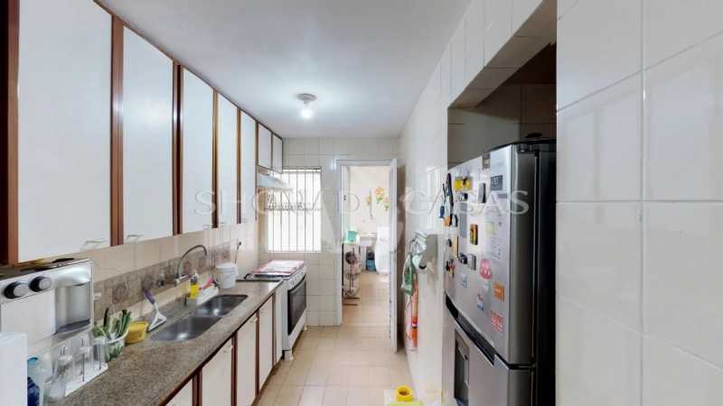 Apartamento à venda com 3 quartos, 130m² - Foto 7