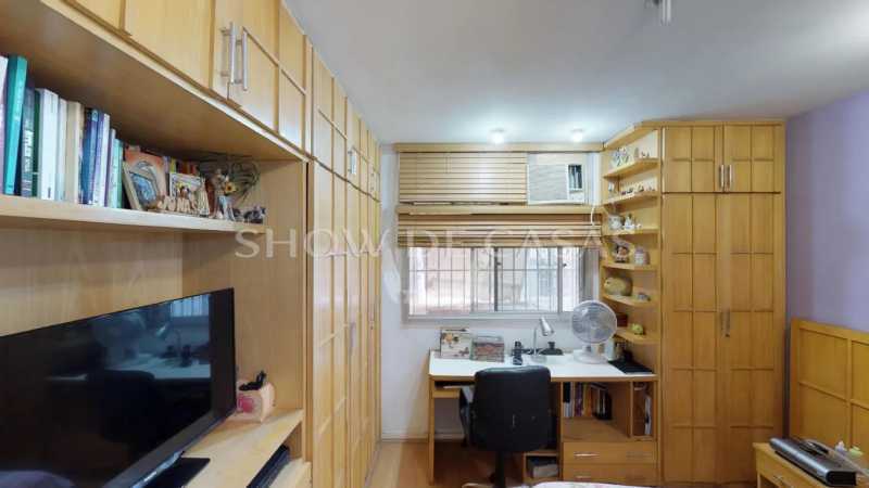 Apartamento à venda com 3 quartos, 130m² - Foto 4