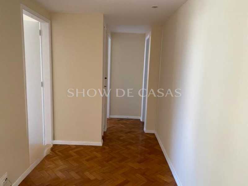 Apartamento à venda com 2 quartos, 62m² - Foto 4