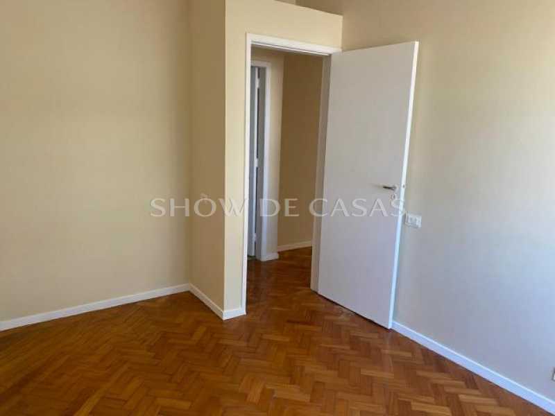 Apartamento à venda com 2 quartos, 62m² - Foto 5