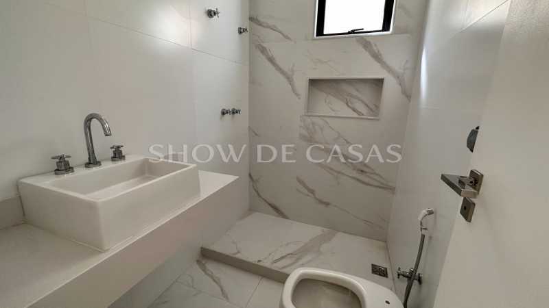 Casa de Condomínio à venda com 5 quartos, 380m² - Foto 26