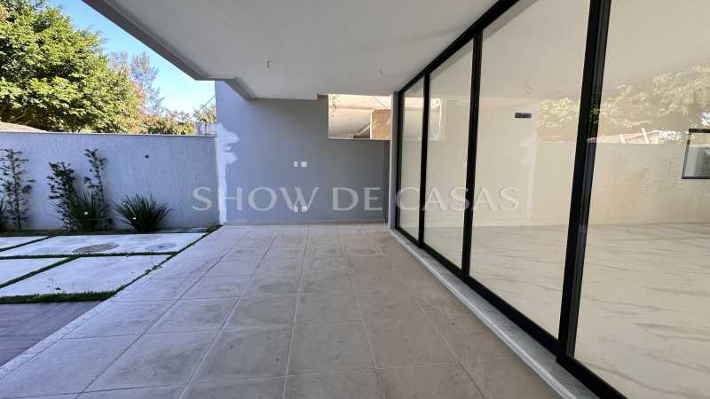 Casa de Condomínio à venda com 4 quartos, 350m² - Foto 5