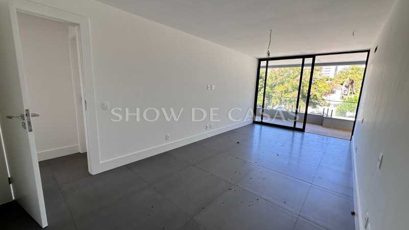 Casa de Condomínio à venda com 4 quartos, 350m² - Foto 14