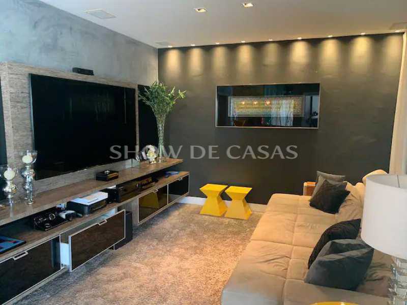 Casa de Condomínio à venda com 4 quartos, 700m² - Foto 16