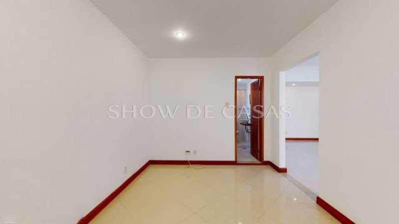 Apartamento à venda com 3 quartos, 150m² - Foto 16