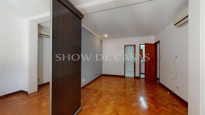 Apartamento à venda com 3 quartos, 150m² - Foto 11