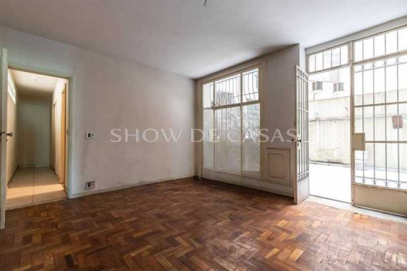 Apartamento à venda com 4 quartos, 258m² - Foto 11