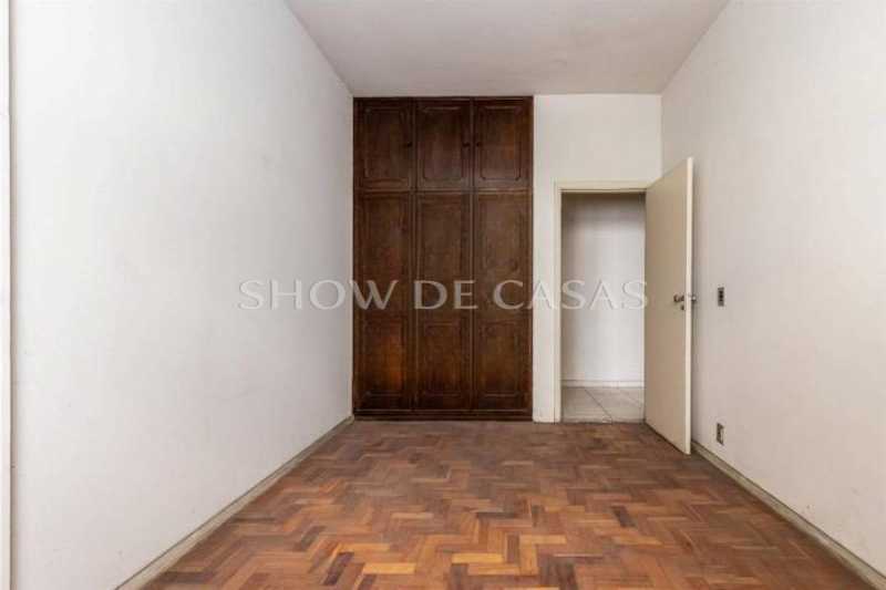 Apartamento à venda com 4 quartos, 258m² - Foto 12